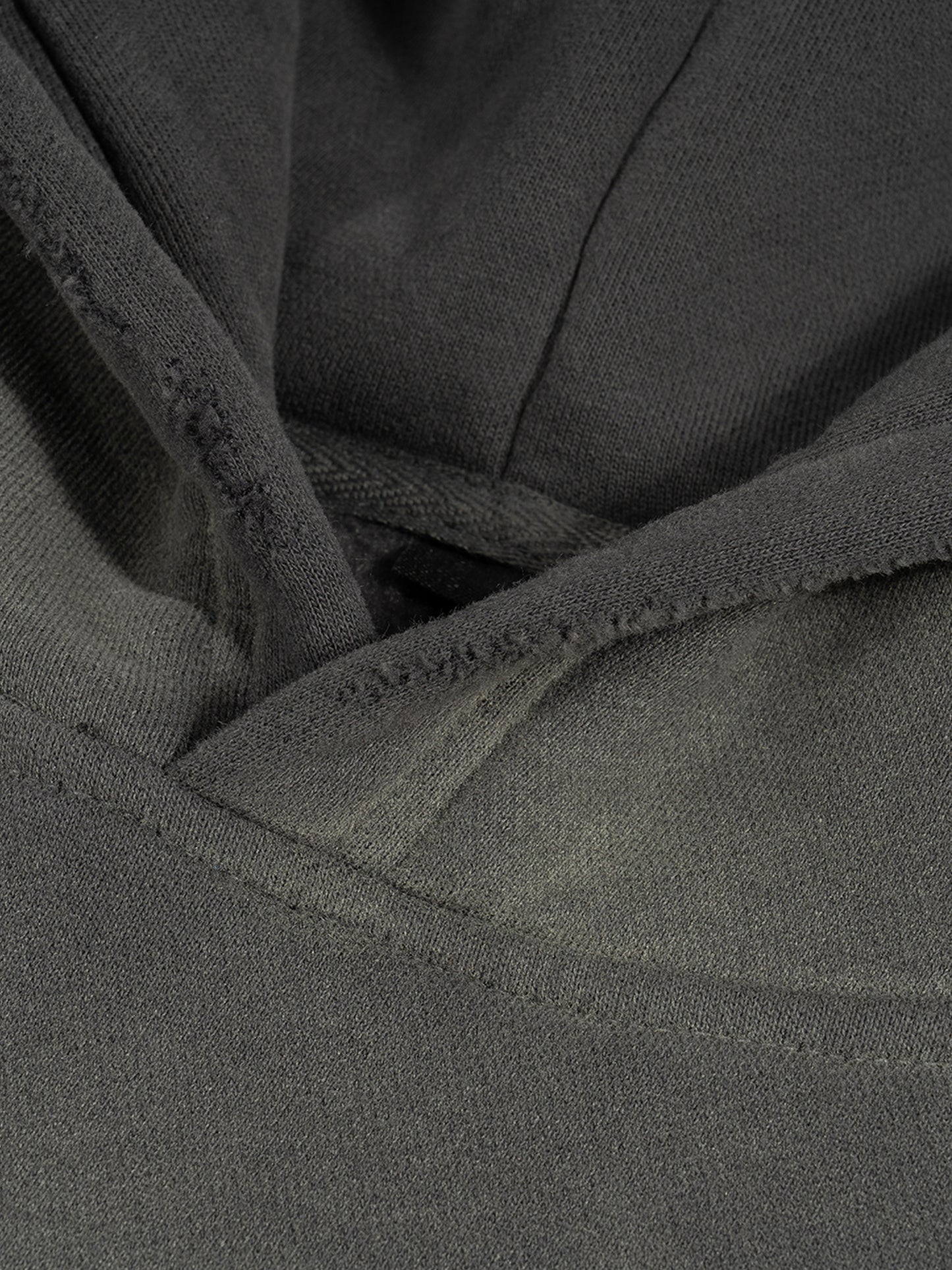 DISTRESSED BOXY HOODIE
